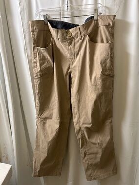 Eddie Bauer Khacki Pants
